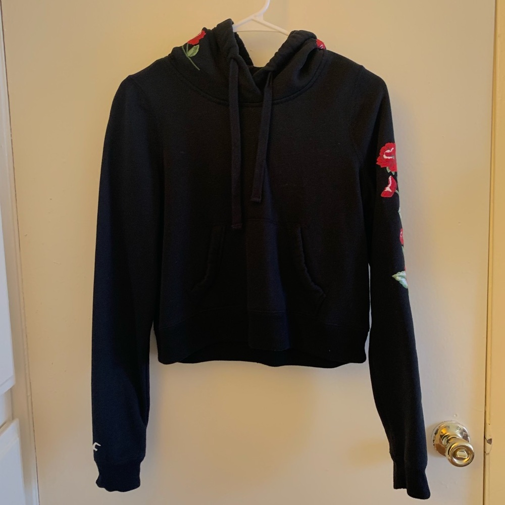 Hollister Cropped Hoodie